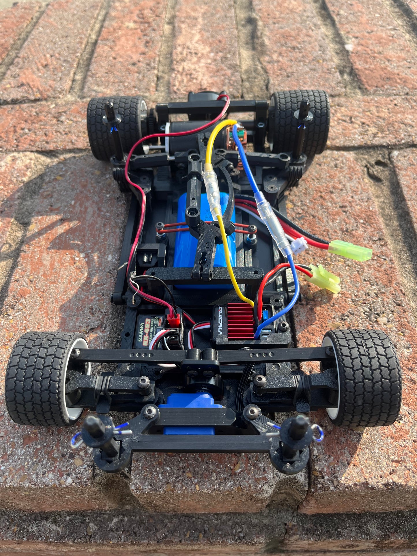 12Q3-03 Qlub Spec Kit - BUILT