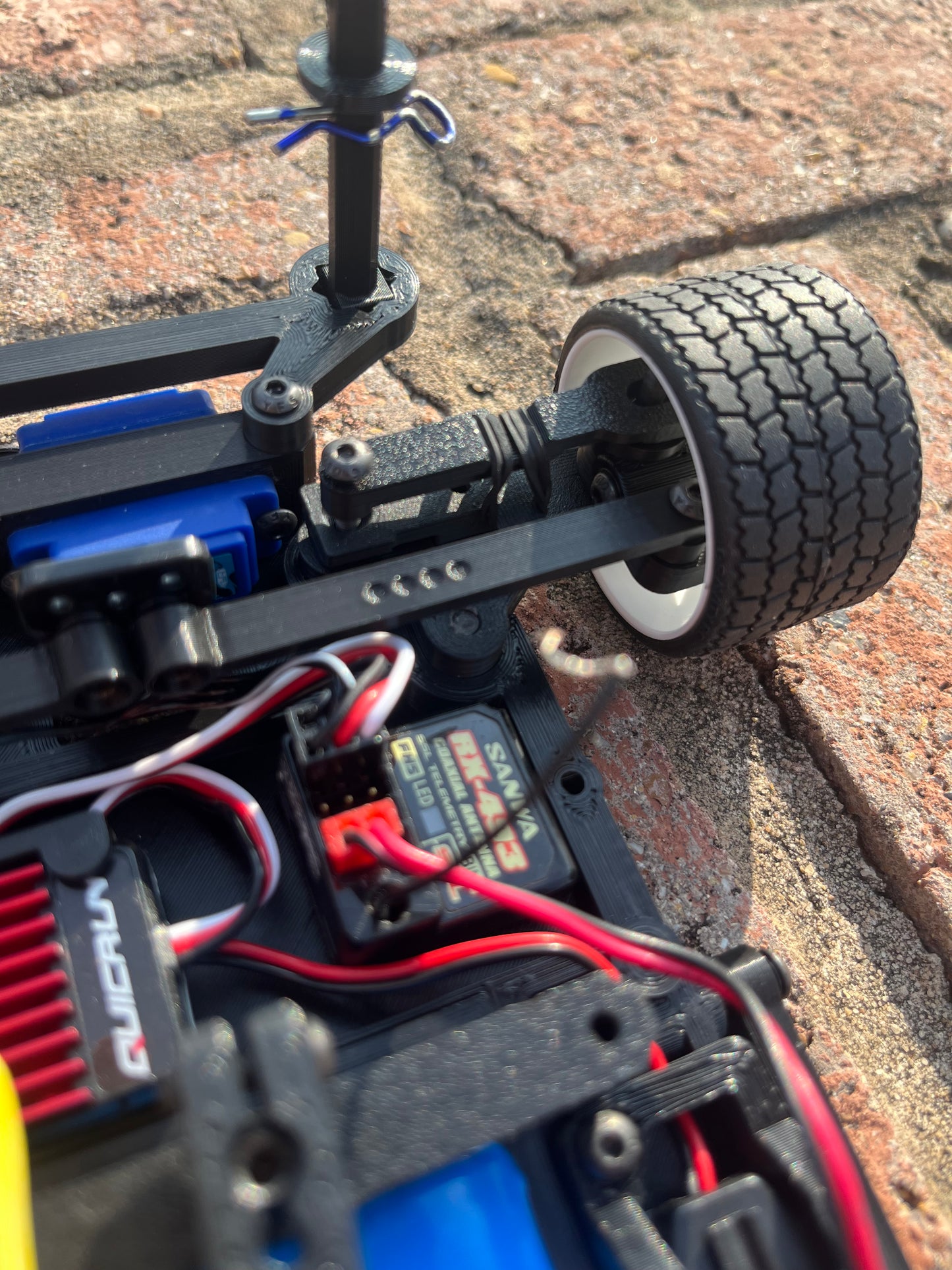 12Q3-03 Qlub Spec Kit - BUILT