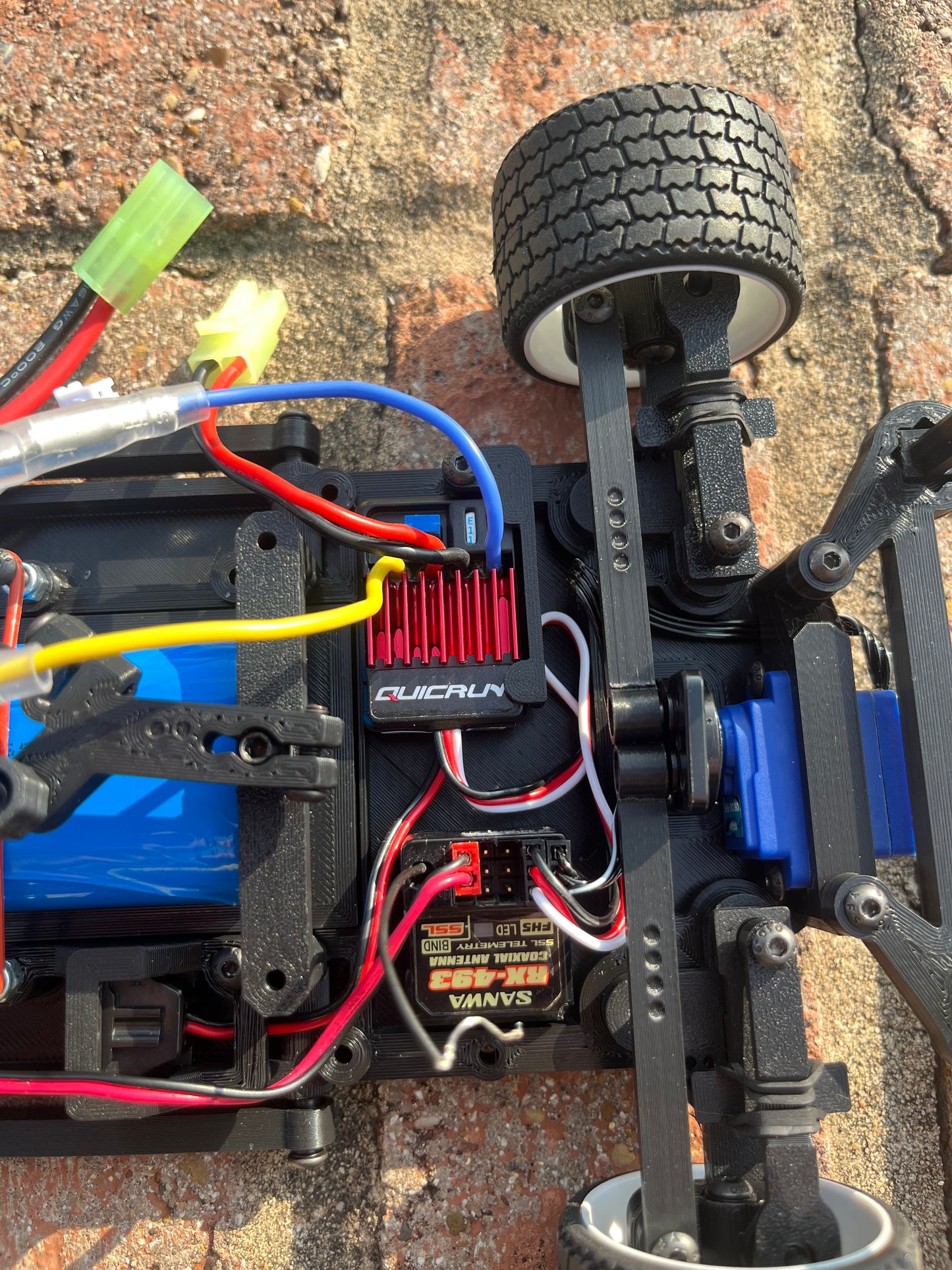 12Q3-03 Qlub Spec Kit - BUILT