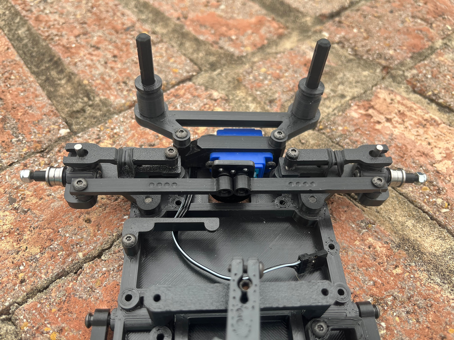 12Q3-02 Qlub Spec Kit - ARTR