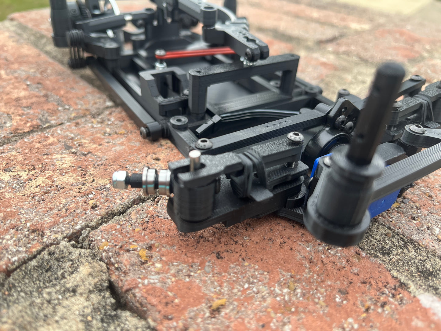 12Q3-02 Qlub Spec Kit - ARTR