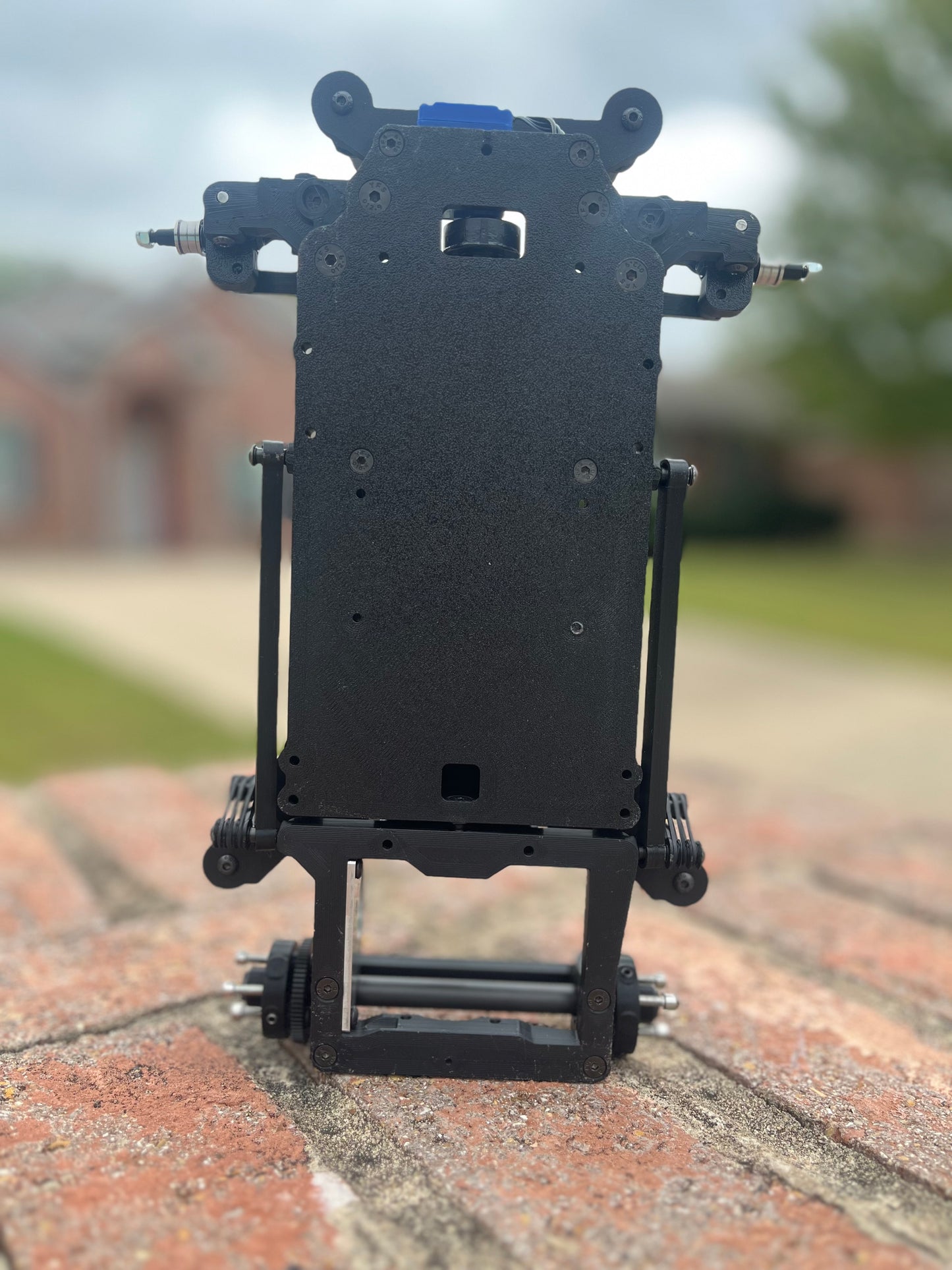 12Q3-02 Qlub Spec Kit - ARTR