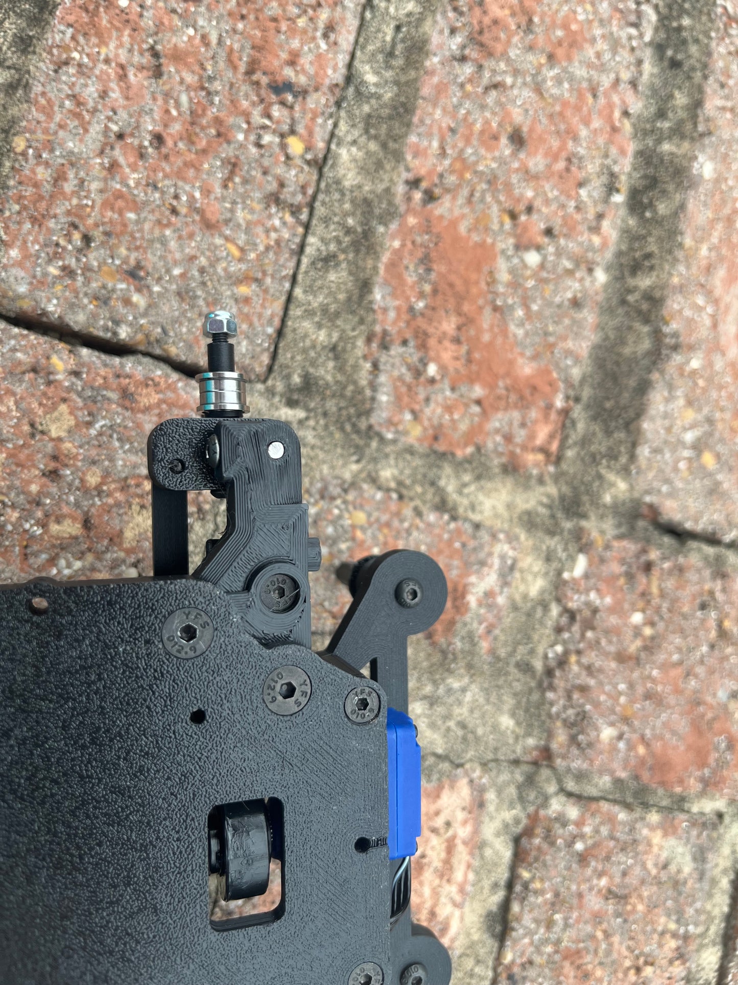 12Q3-02 Qlub Spec Kit - ARTR