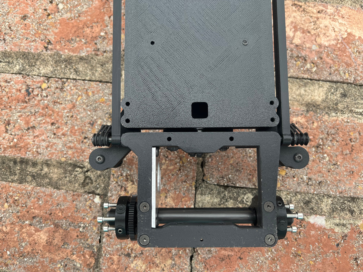 12Q3-02 Qlub Spec Kit - ARTR